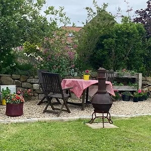 Wheelhouse - Grinkle Bell Guest house Saltburn-by-the-Sea